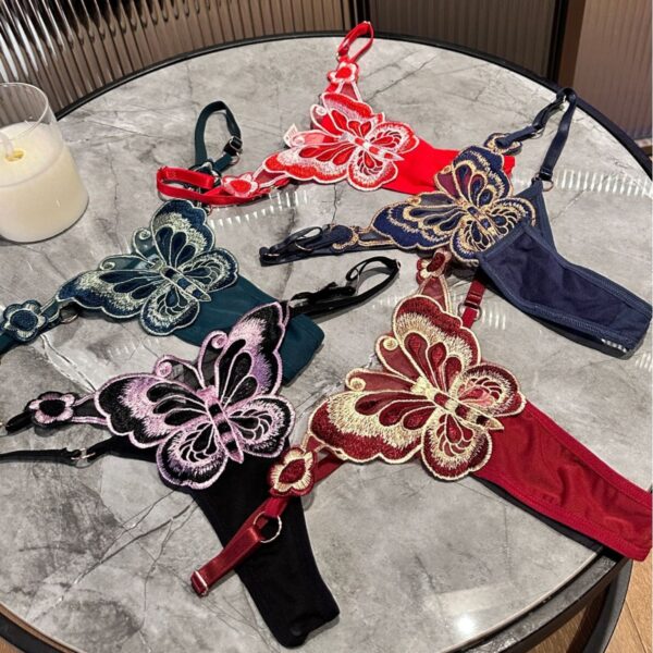 Sexy embroidered bowknot mesh hot and alluring thong