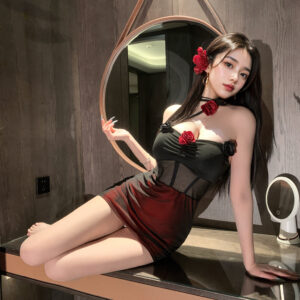 A - line strapless dress for women with three - dimensional flowers, double - layer mesh splicing, hollow - out pleats and a body - hugging skirt. Trendy, sexy, flattering for hot girls and slimming.